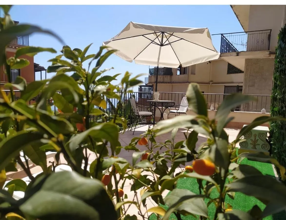 Apartment Marifra Garden Taormina