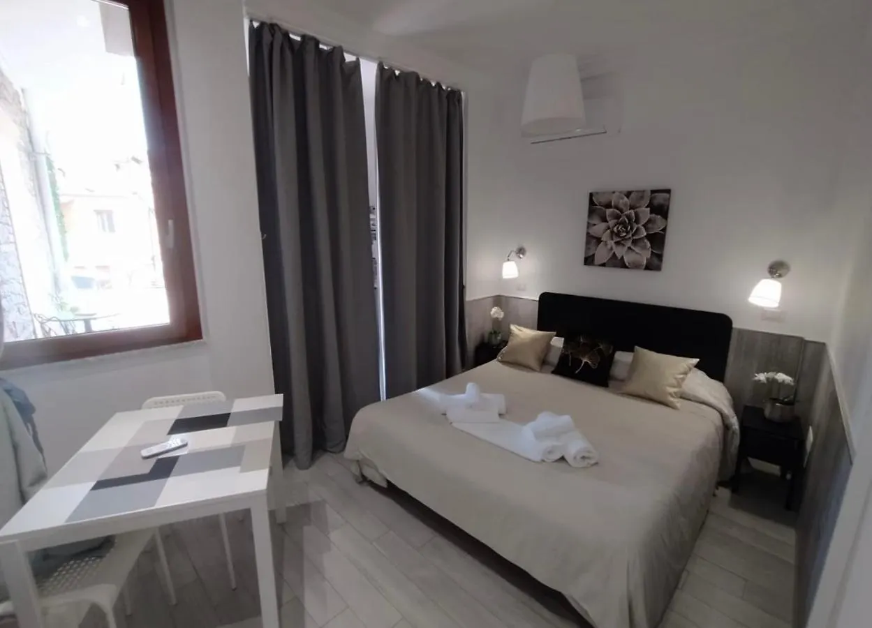 Apartment Marifra Garden Taormina 0*,  Italien