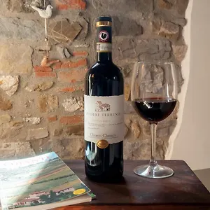 https://rifugio-sulla-via-di-volpaia.it-tuscanyhotel.com