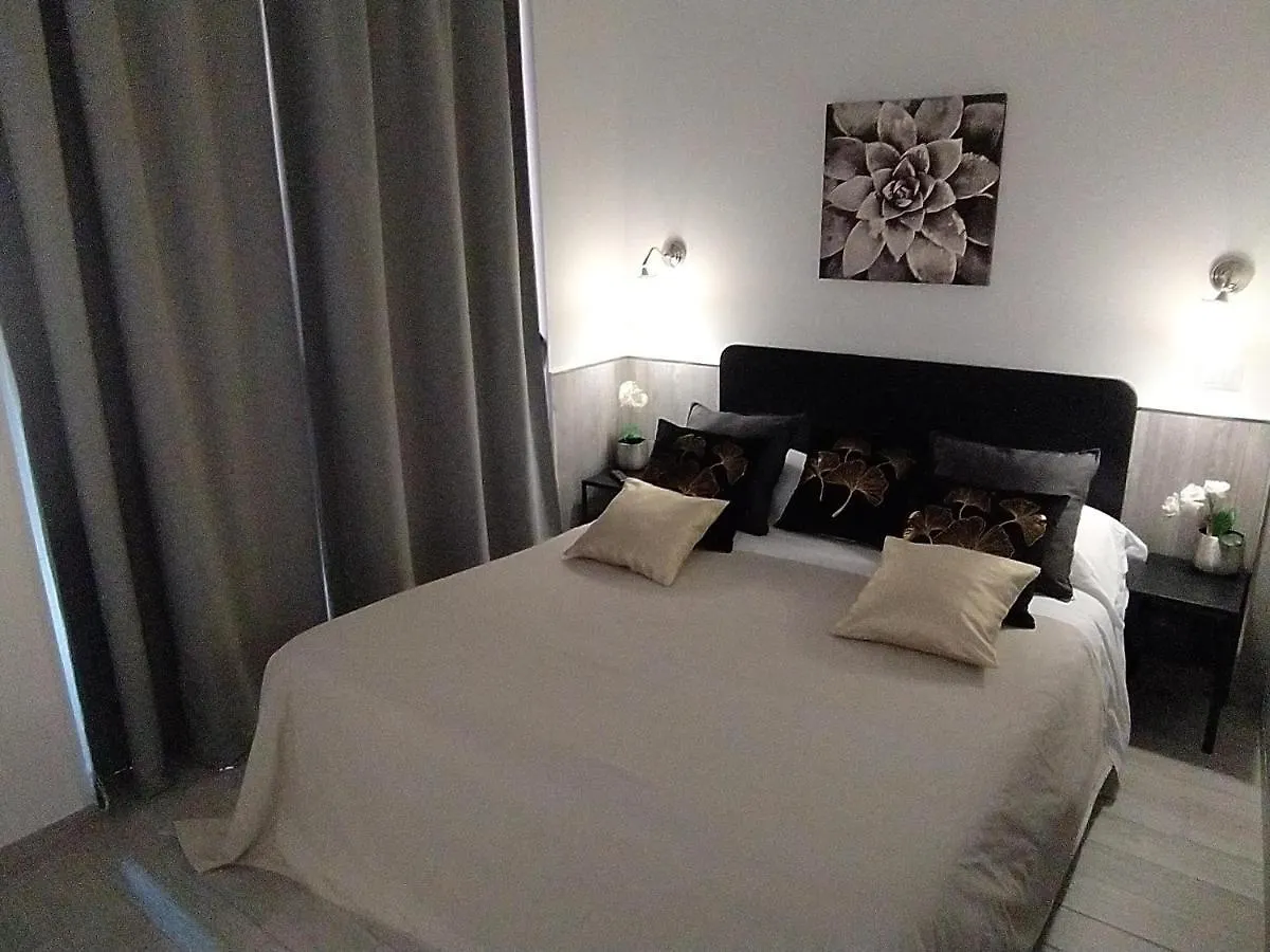 Apartment Marifra Garden Taormina