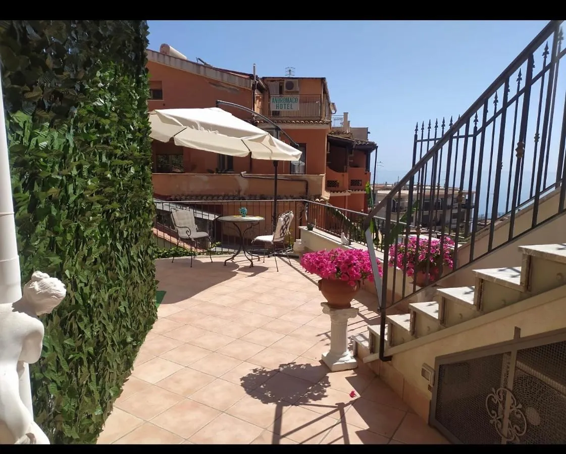 Apartment Marifra Garden Taormina